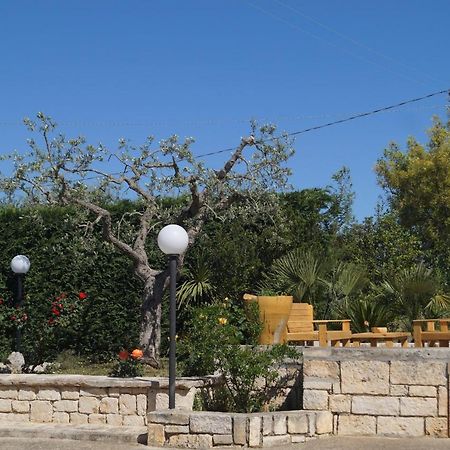 La Casa Del Nonno Bed & Breakfast Alberobello Eksteriør bilde