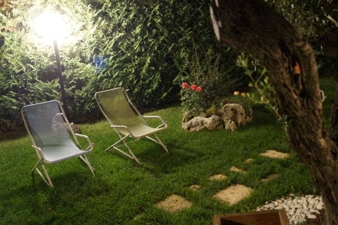 La Casa Del Nonno Bed & Breakfast Alberobello Eksteriør bilde